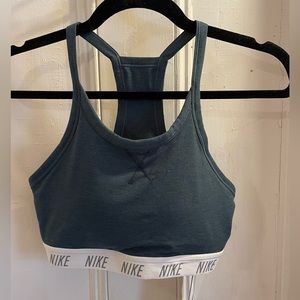 BNWT Nike Sports Bra